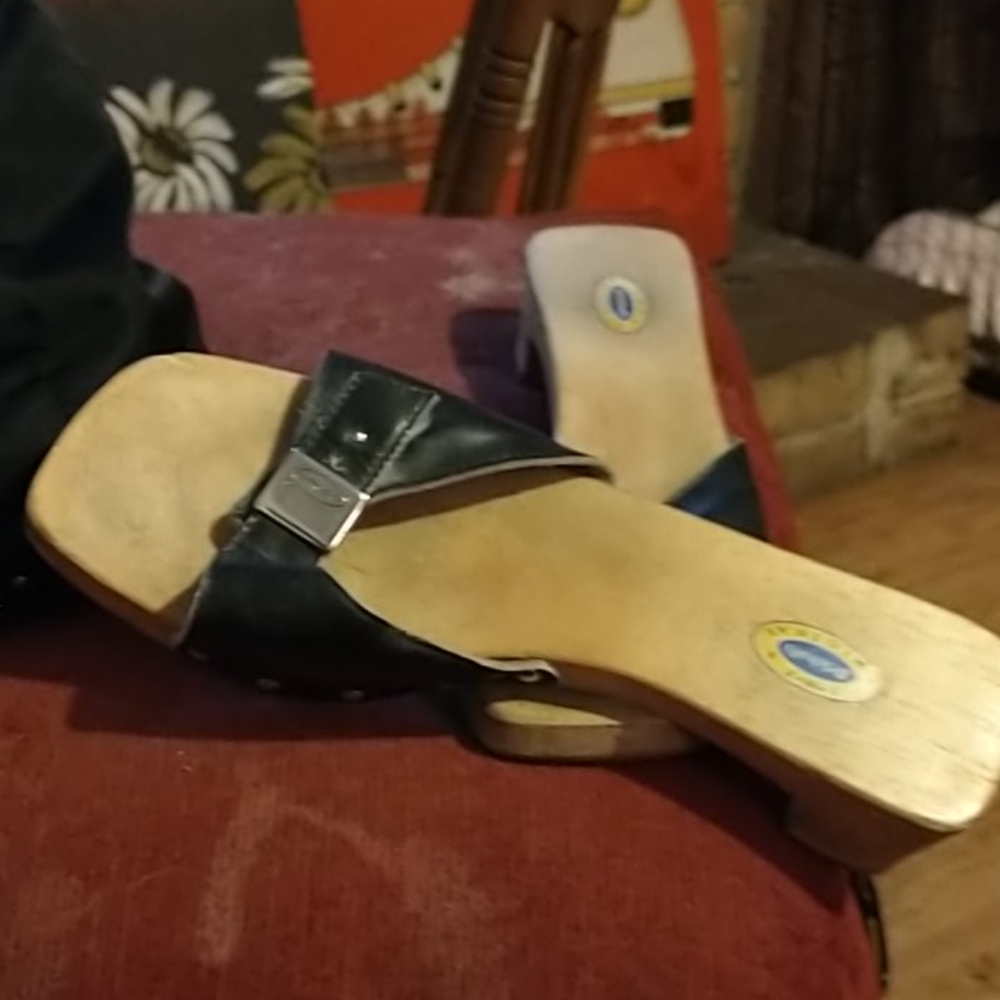 Original wooden Dr Scholl's sandal